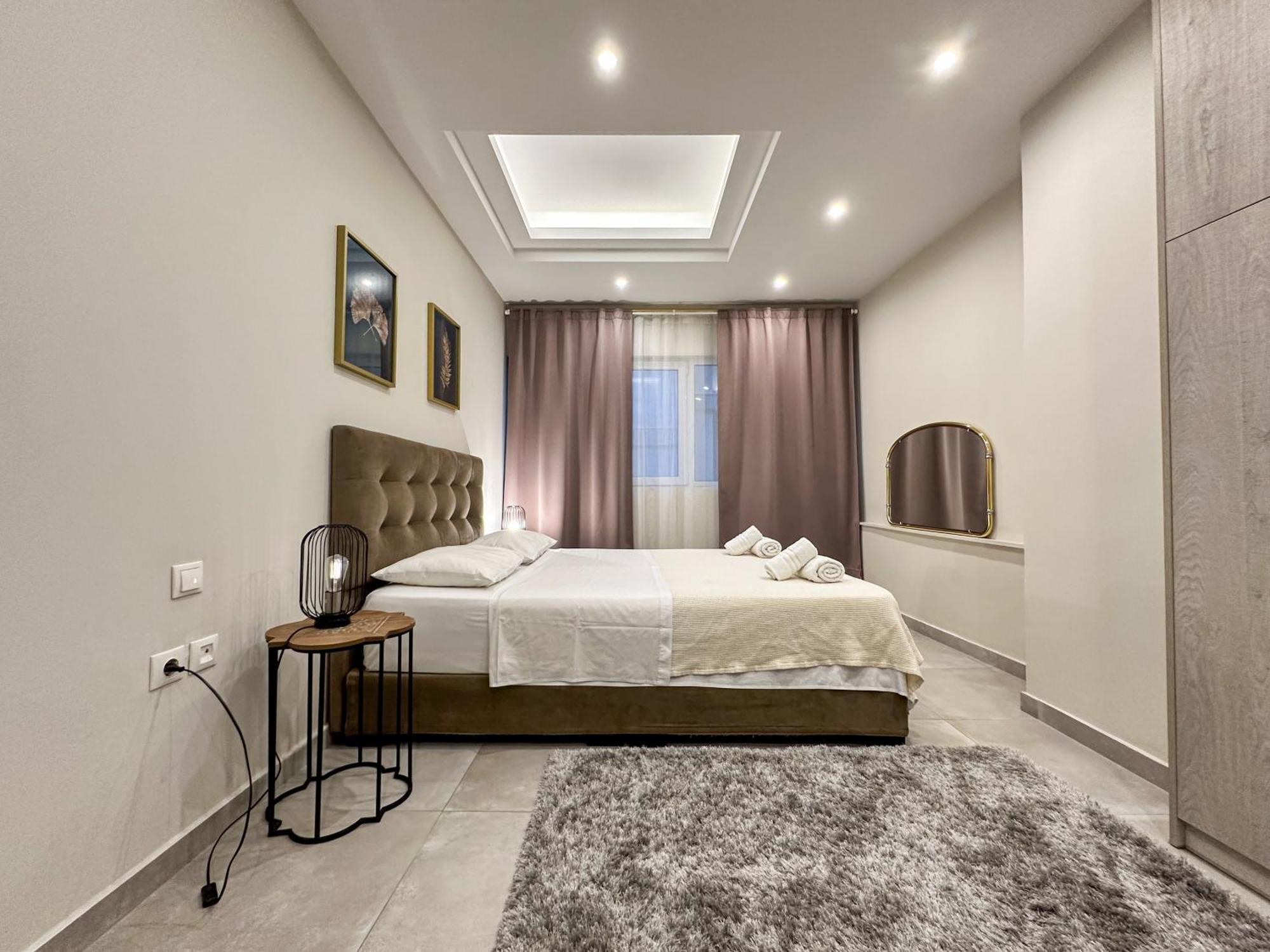 Contemporary & Spacious Renovated Apartment, Dt Syntagma, /Touristic Area Athens Exterior photo